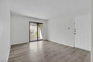 Photo #3: 2765756 Listing 