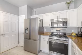 Photo #6: 2765777 Listing 