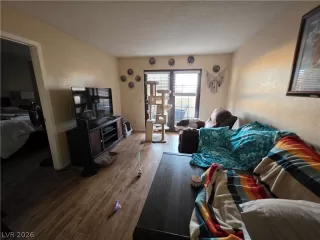 Photo #3: 2765801 Listing