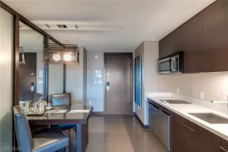 Photo #2: 2765803 Listing