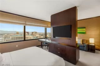 Photo #4: 2765803 Listing