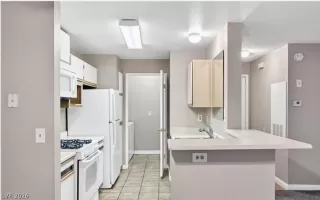 Photo #4: 2765939 Listing