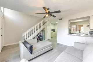 Photo #1: 2765953 Listing 