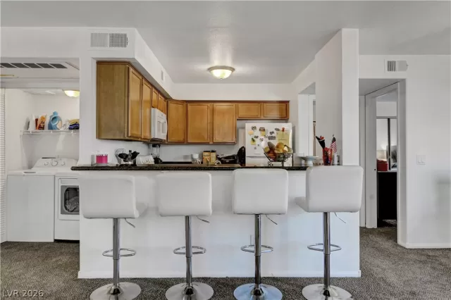 MLS: 2765978 Condo For Sale