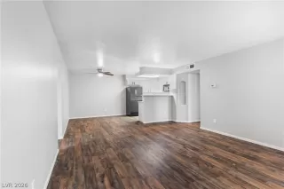 Photo #3: 2766117 Listing 