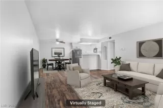 Photo #4: 2766117 Listing 