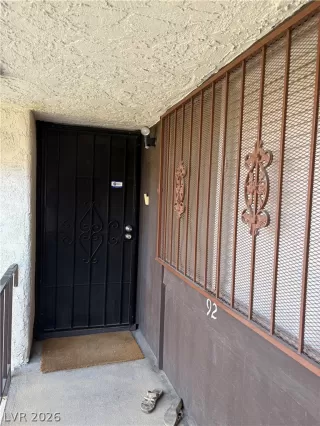 Photo #2: 2766122 Listing 