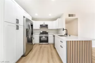 Photo #6: 2766124 Listing