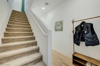 Photo #6: 2766139 Listing 