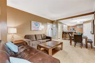 Photo #6: 2766172 Listing