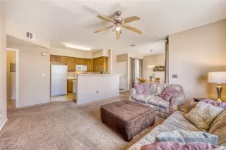 Photo #5: 2766284 Listing