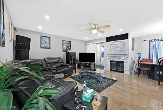 Photo #2: 2766289 Listing 