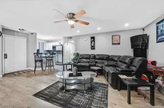 Photo #3: 2766289 Listing 