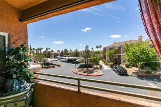 Photo #3: 2766330 Listing 