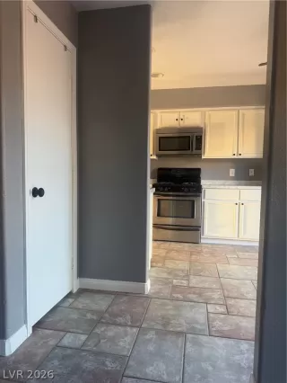 Photo #4: 2766332 Listing 