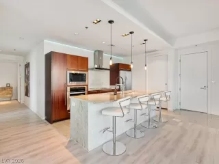 Photo #6: 2766336 Listing