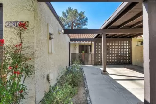 Photo #3: 2766369 Listing