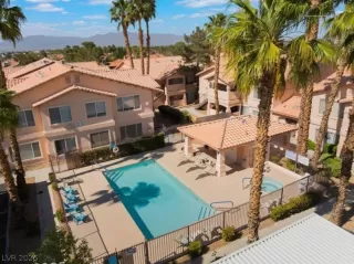 Photo #4: 2766372 Listing 