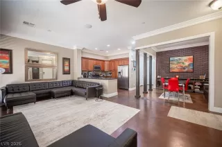 Photo #4: 2766378 Listing