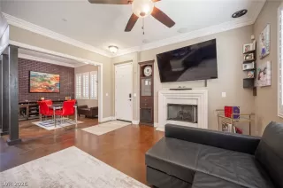 Photo #5: 2766378 Listing