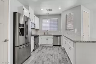 Photo #6: 2766397 Listing 