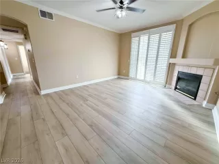 Photo #3: 2766401 Listing