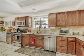 Photo #3: 2766409 Listing 