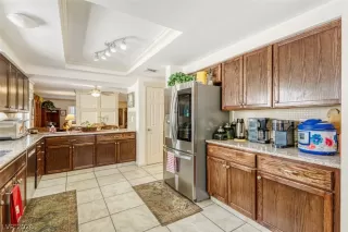 Photo #5: 2766409 Listing 