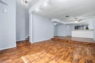 Photo #5: 2766416 Listing 