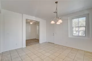 Photo #5: 2766437 Listing 