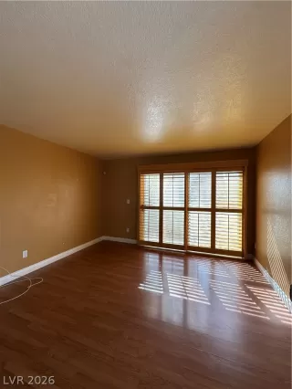 Photo #3: 2766457 Listing 