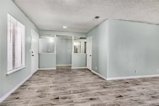 Photo #4: 2766461 Listing 