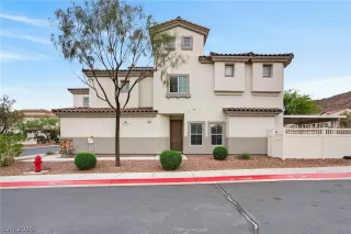 Photo #2: 2766480 Listing 