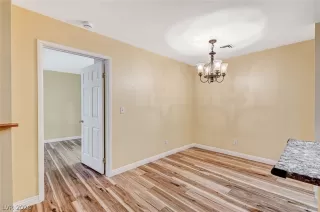 Photo #4: 2766486 Listing 