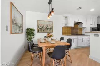 Photo #2: 2766493 Listing 