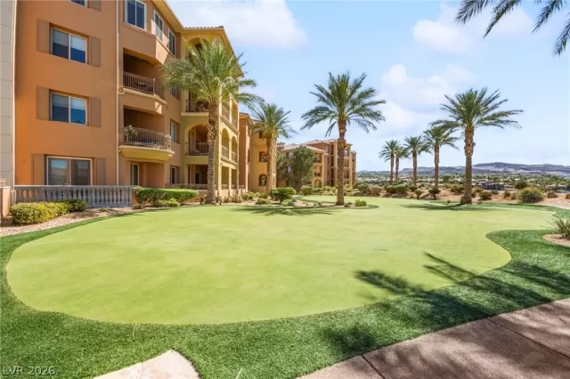 MLS: 2766525 Condo For Sale