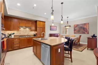 Photo #2: 2766525 Listing 