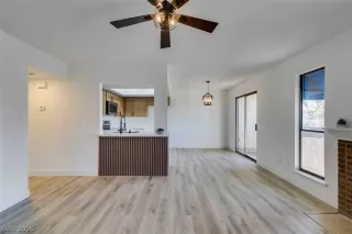 Photo #4: 2766543 Listing 