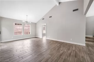 Photo #6: 2766633 Listing 