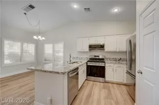 Photo #1: 2766721 Listing 