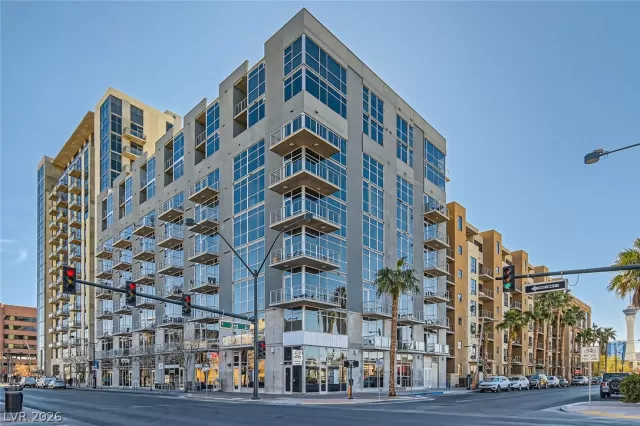 MLS: 2766728 Condo For Sale