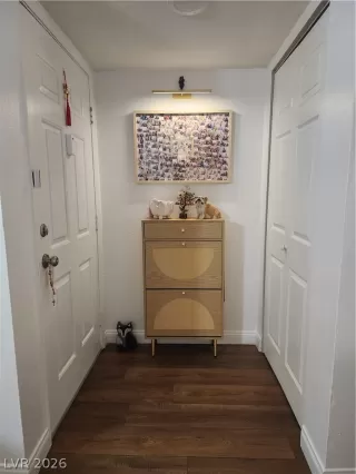 Photo #5: 2766782 Listing