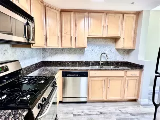 Photo #6: 2766893 Listing 