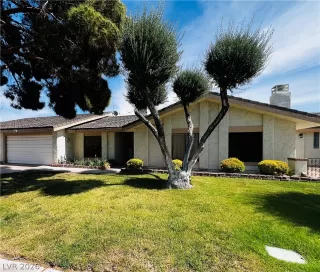 More Details about MLS # 2766978 : 709 RIDGEMOUNT DRIVE