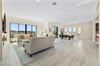 Photo #1: 2767023 Listing 