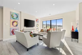 Photo #2: 2767023 Listing 