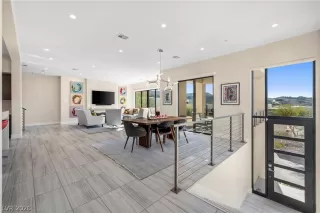 Photo #3: 2767023 Listing 