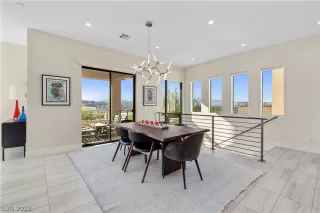 Photo #4: 2767023 Listing 