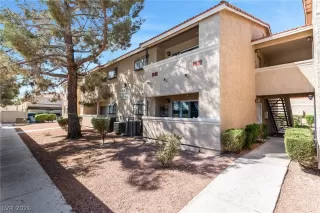 Photo #1: 2767075 Listing 