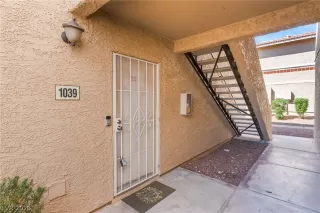 Photo #2: 2767075 Listing 